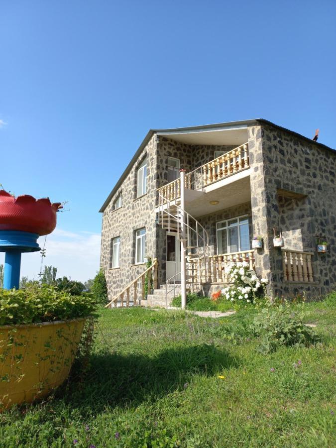 Guest House Arevik Artsvakar ภายนอก รูปภาพ